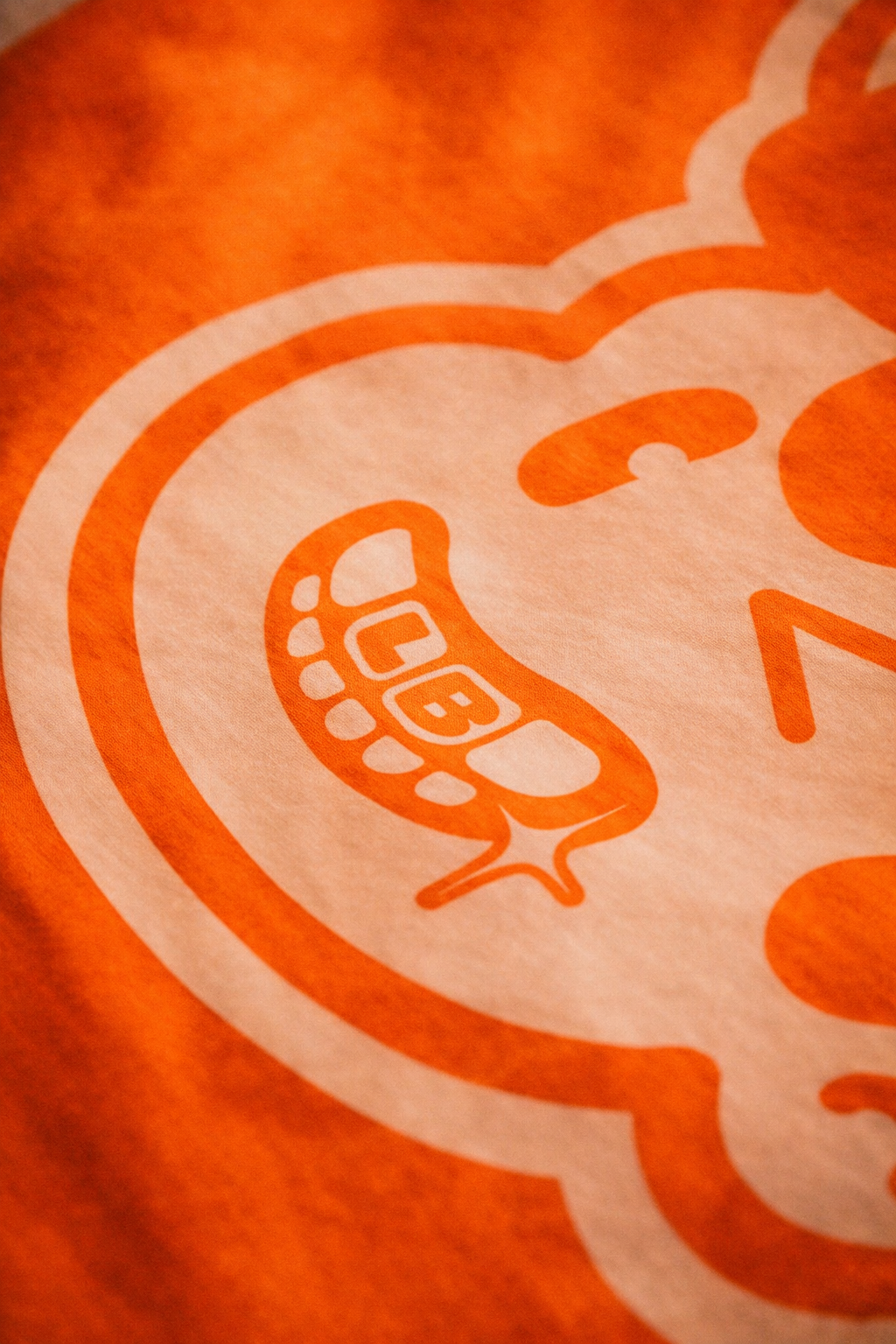 drop 006 - orange tee